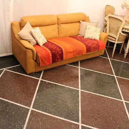 Casa My - 14 Minuti Dal Centro - 5 Minuti A Piedi Dal Gaslini Apartment