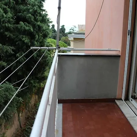 Casa My - 14 Minuti Dal Centro - 5 Minuti A Piedi Dal Gaslini Apartment