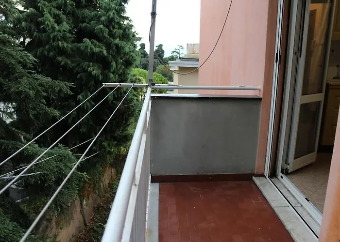 Casa My - 14 Minuti Dal Centro - 5 Minuti A Piedi Dal Gaslini Appartement